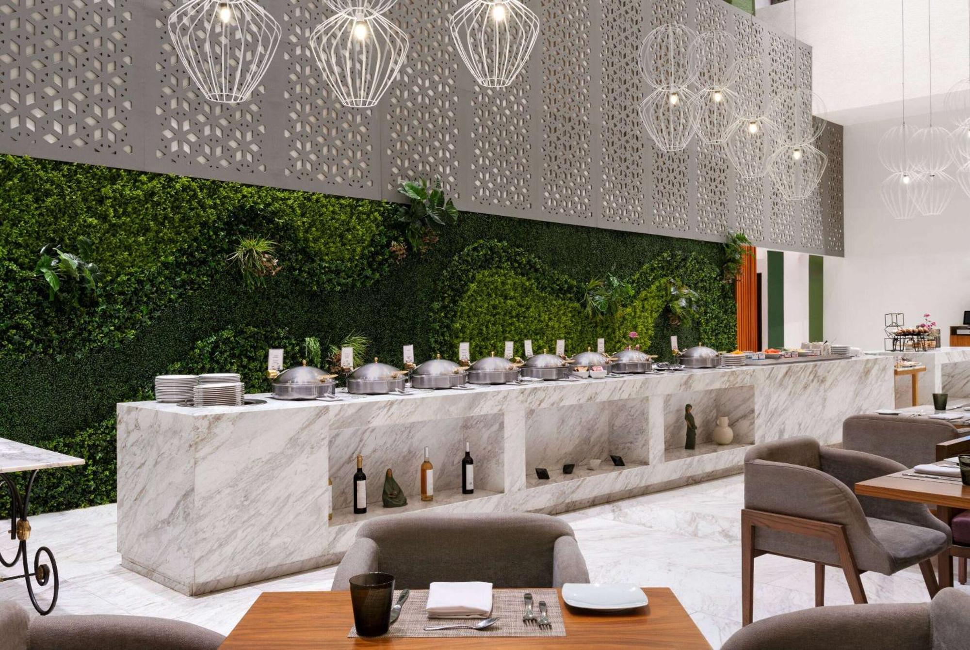 Готель Wyndham Monterrey Ambassador Centro Екстер'єр фото