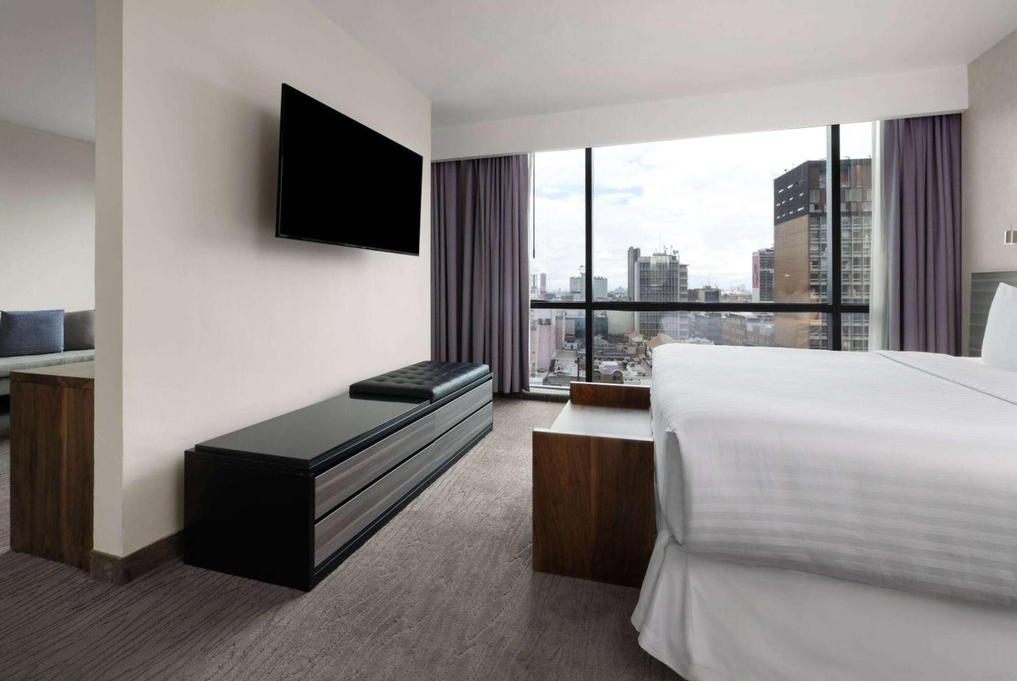 Готель Wyndham Monterrey Ambassador Centro Екстер'єр фото