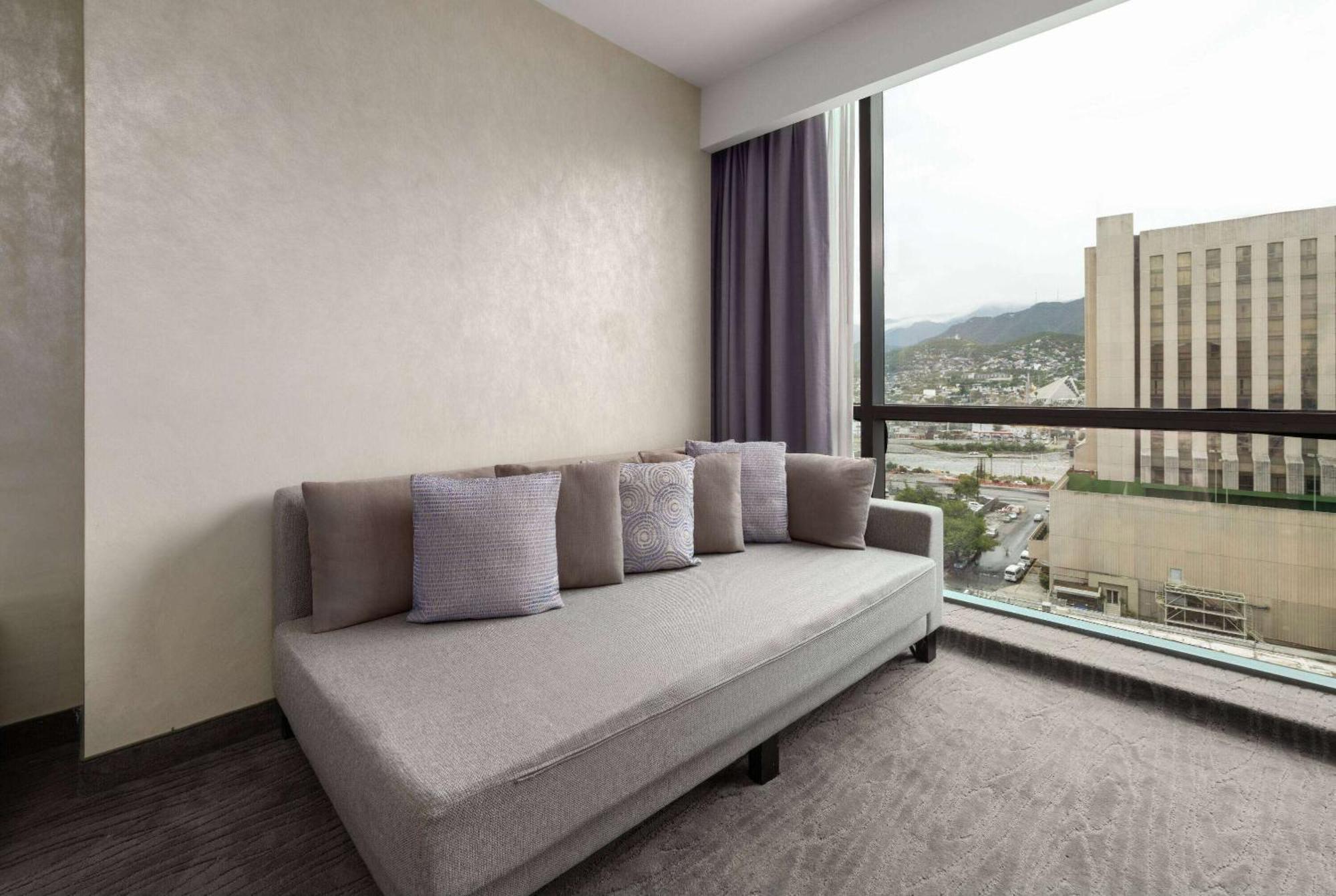 Готель Wyndham Monterrey Ambassador Centro Екстер'єр фото